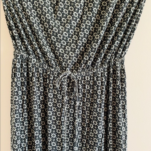 Black & white strapless maxi dress - Picture 2 of 3